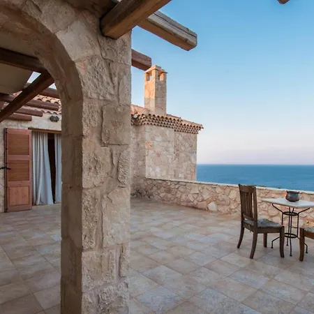 Villa Astarte - Diva Affluence With Private Pool Korithion